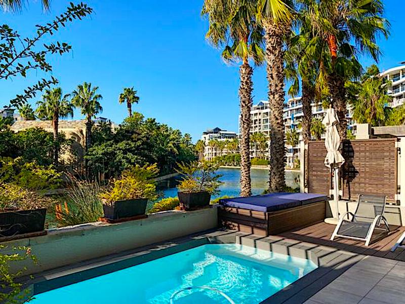 To Let 2 Bedroom Property for Rent in Waterfront Western Cape